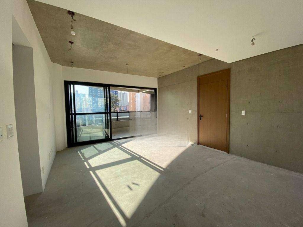 Apartamento à venda com 2 quartos, 85m² - Foto 3