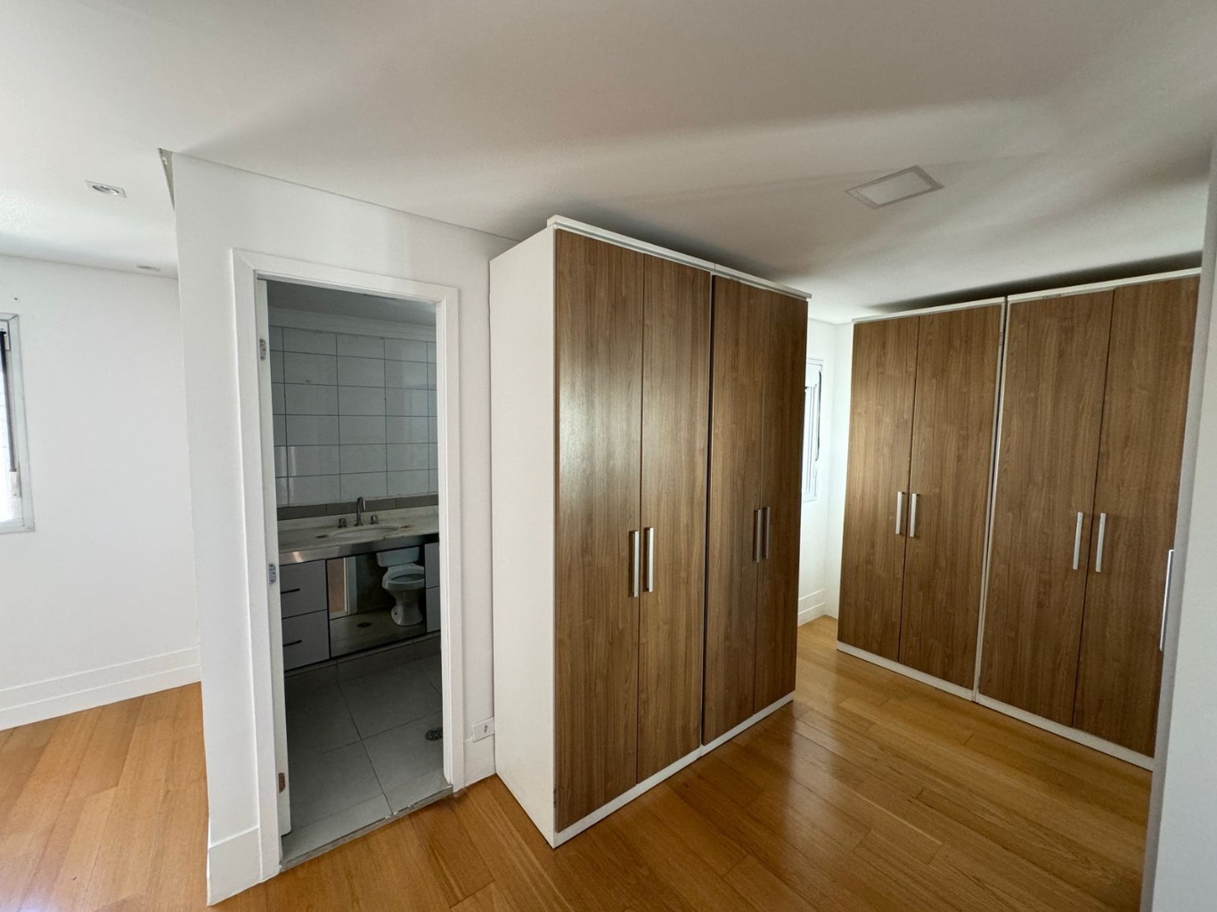 Apartamento à venda com 3 quartos, 104m² - Foto 6