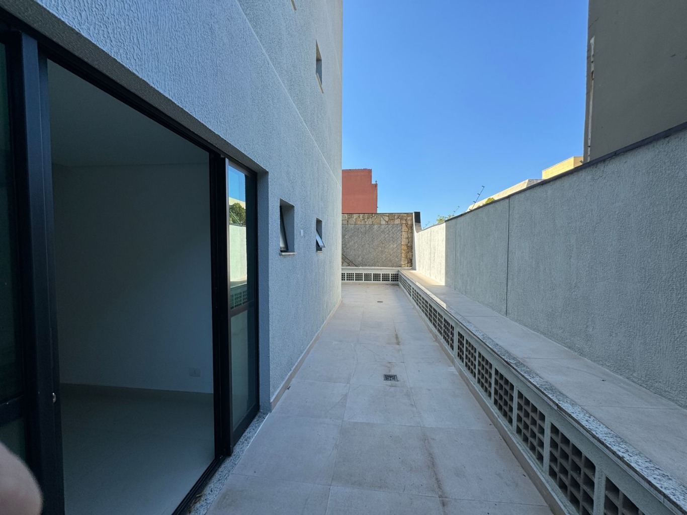 Apartamento à venda com 2 quartos, 82m² - Foto 10