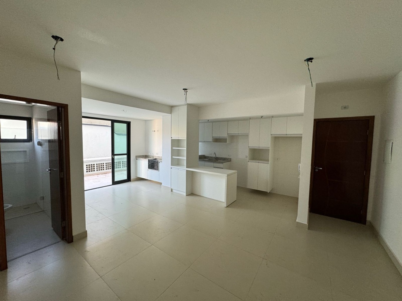 Apartamento à venda com 2 quartos, 82m² - Foto 1