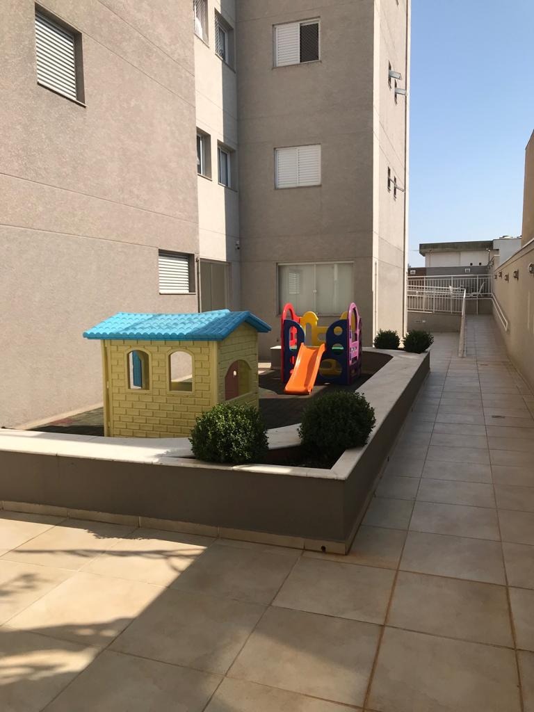 Apartamento à venda com 2 quartos, 64m² - Foto 16