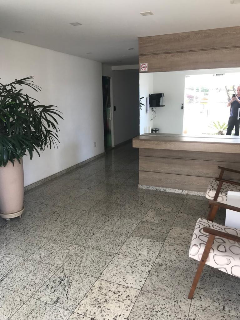 Apartamento à venda com 2 quartos, 64m² - Foto 25