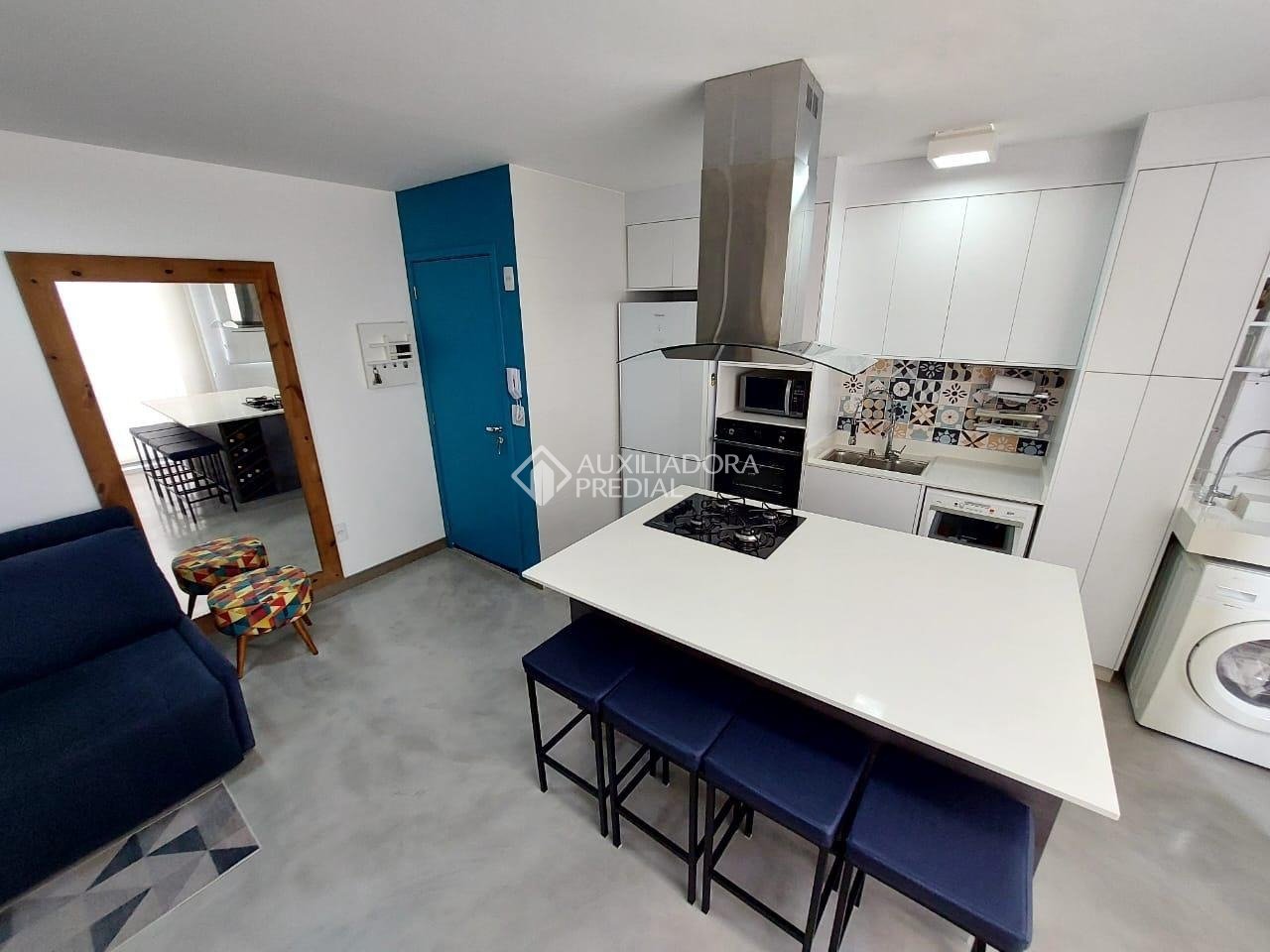 Apartamento à venda com 2 quartos, 49m² - Foto 2