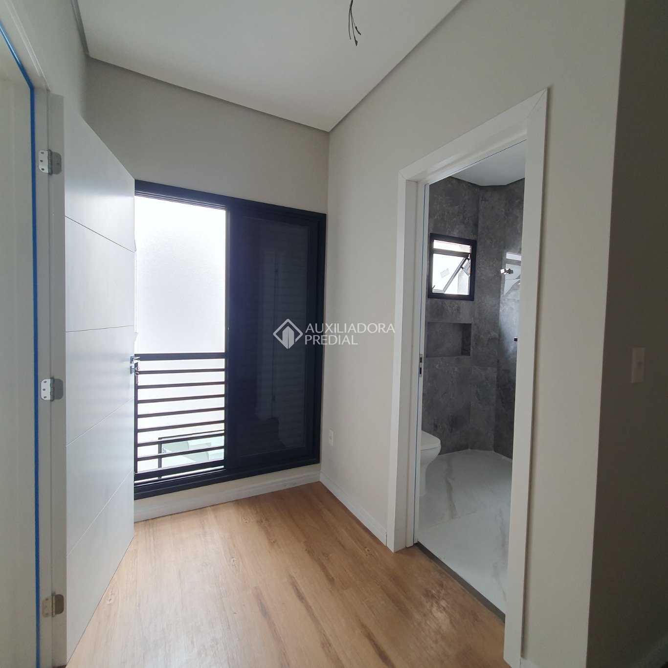 Casa à venda com 3 quartos, 220m² - Foto 16