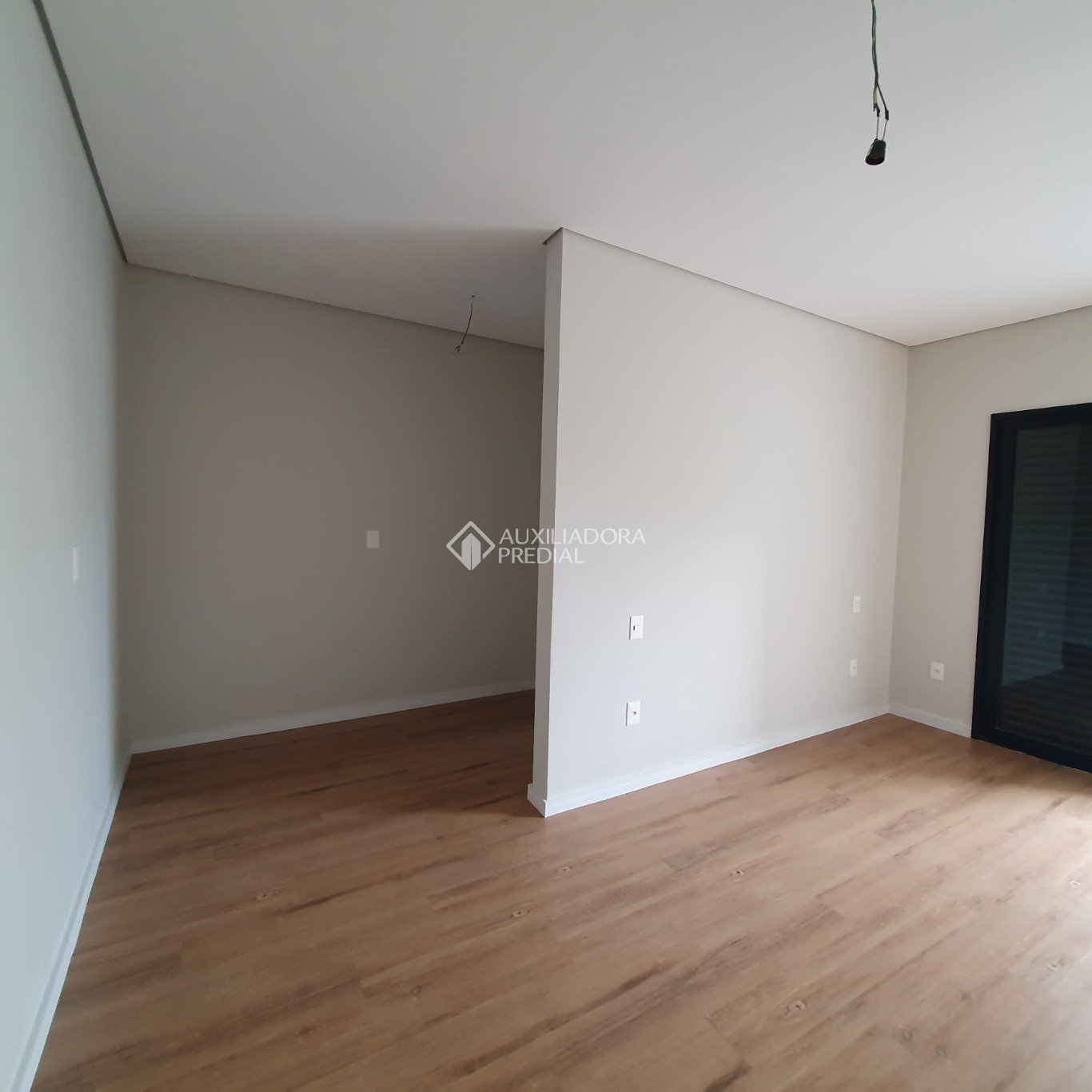 Casa à venda com 3 quartos, 220m² - Foto 22