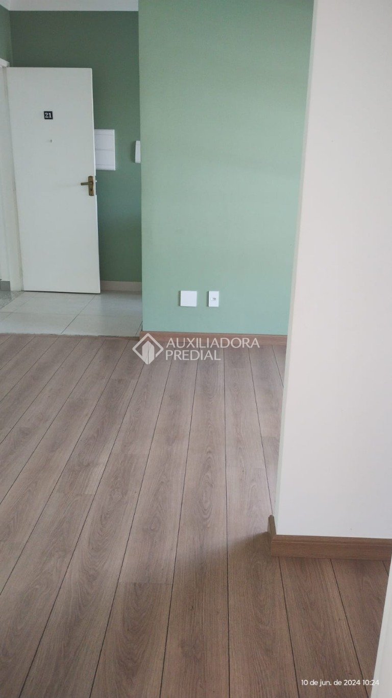 Apartamento à venda com 2 quartos, 55m² - Foto 3