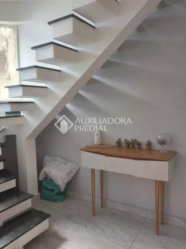 Casa à venda com 4 quartos, 276m² - Foto 8