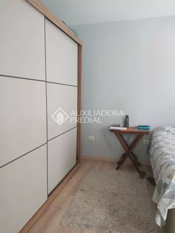 Casa à venda com 4 quartos, 276m² - Foto 17