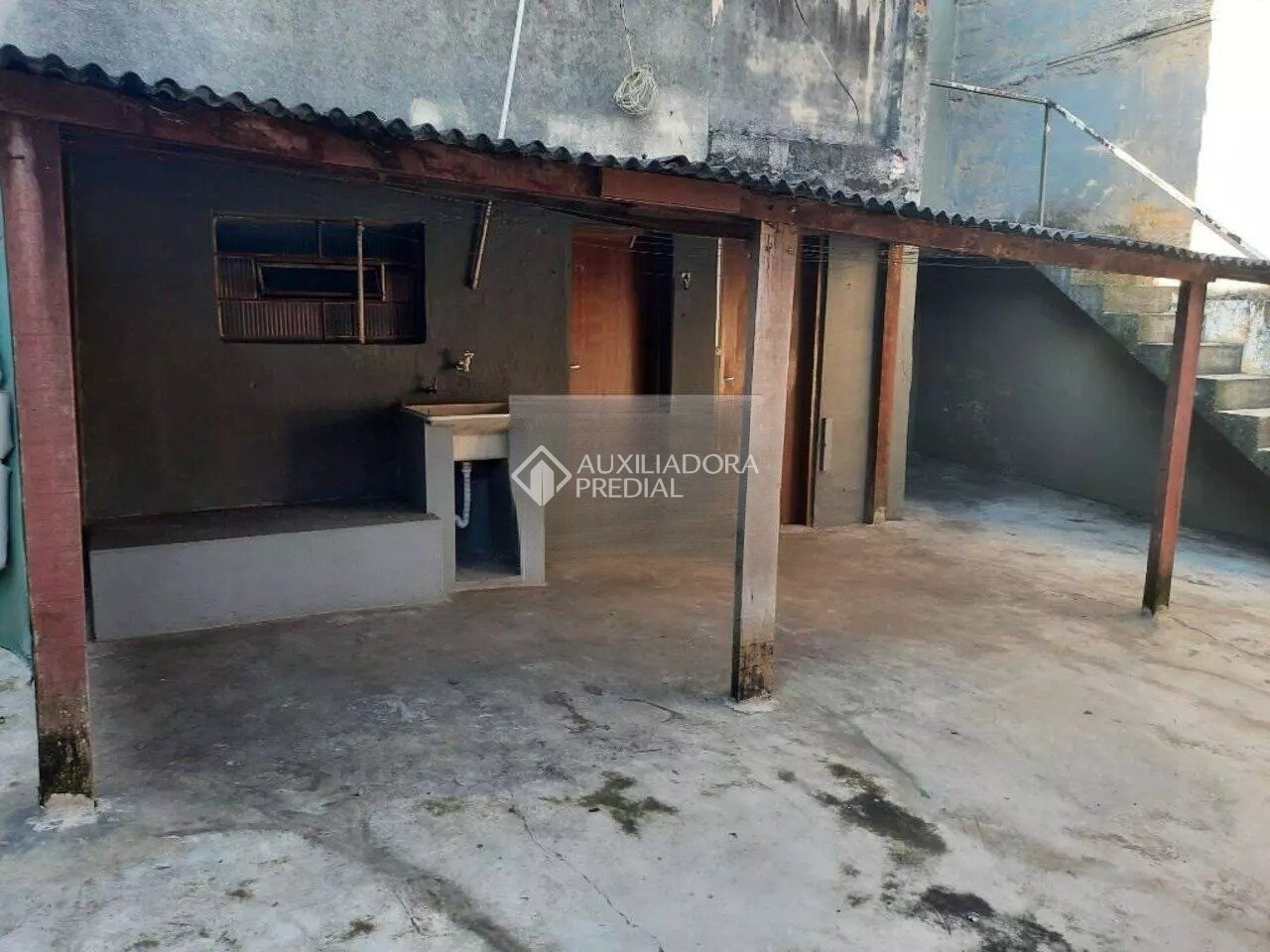 Casa à venda com 2 quartos, 108m² - Foto 9