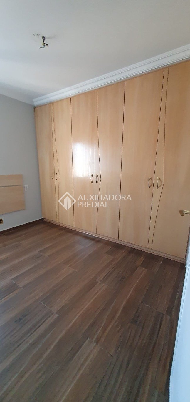 Apartamento à venda com 2 quartos, 64m² - Foto 14