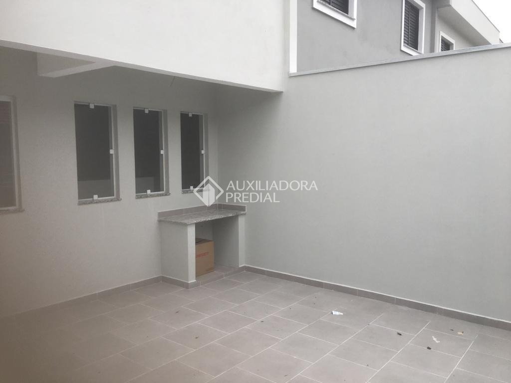 Casa à venda com 3 quartos, 68m² - Foto 10