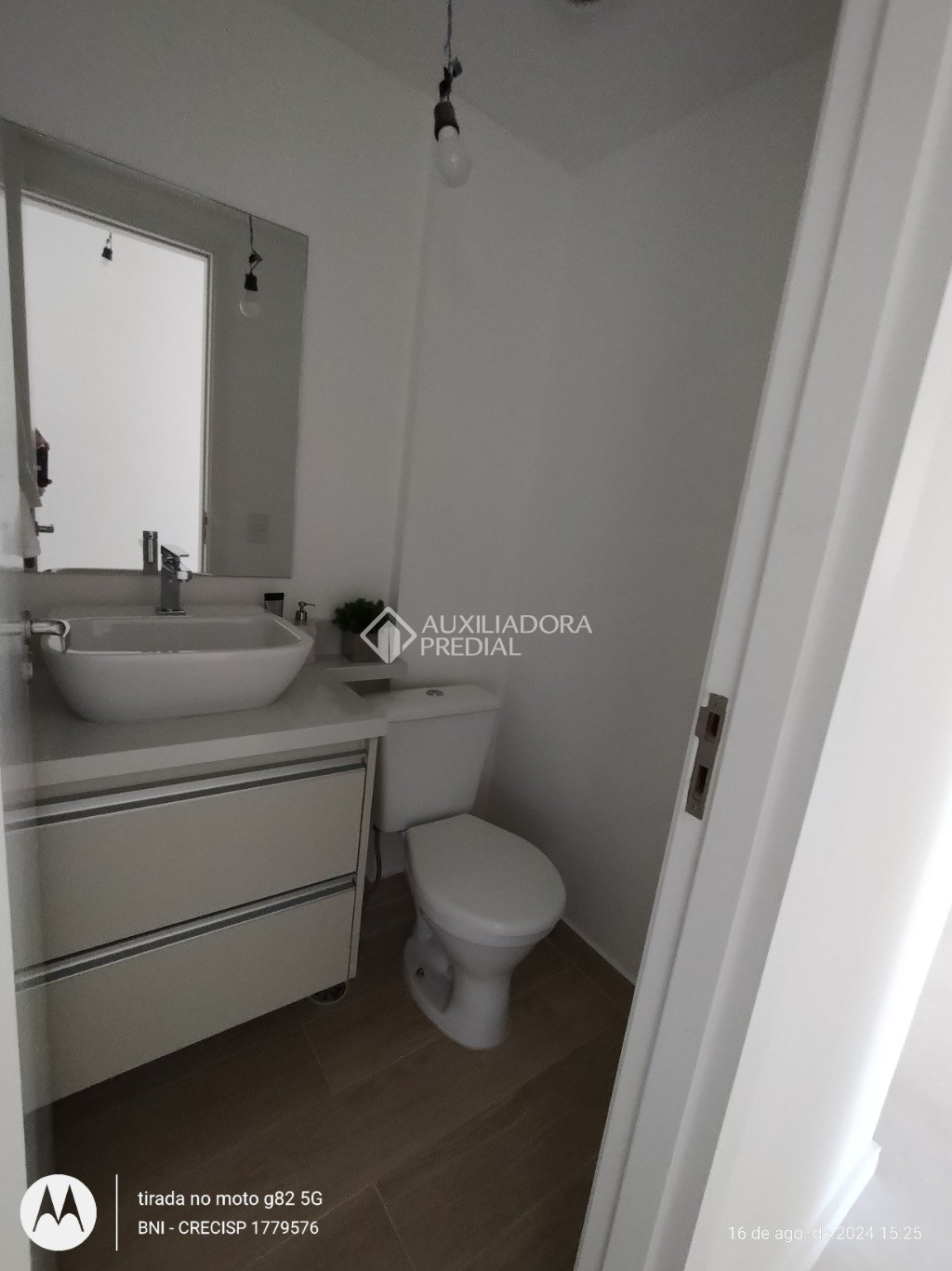 Apartamento à venda com 2 quartos, 55m² - Foto 11