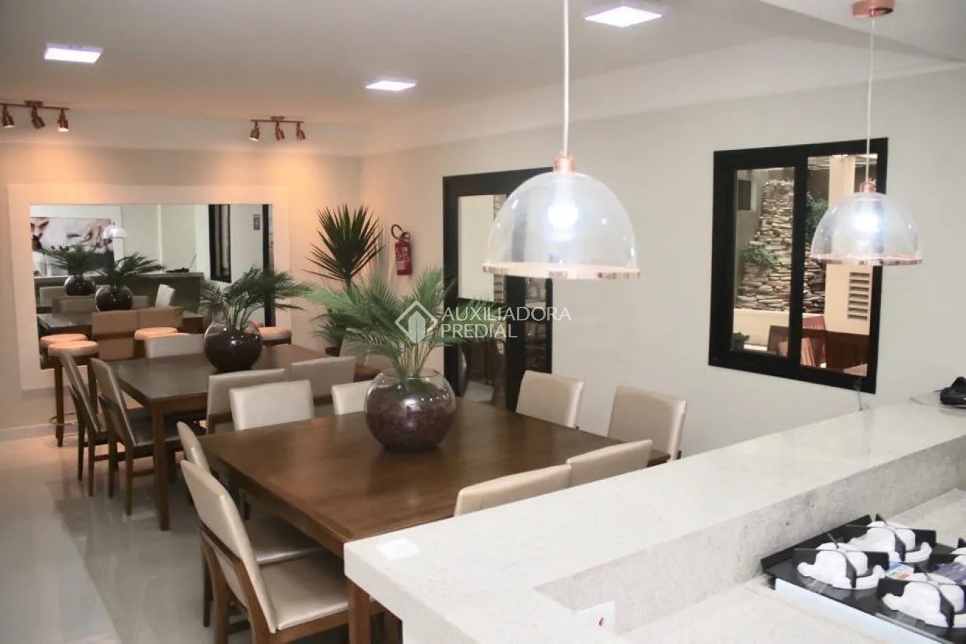 Apartamento à venda com 2 quartos, 49m² - Foto 31