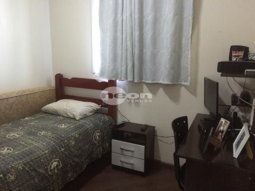 Apartamento à venda com 3 quartos, 96m² - Foto 13