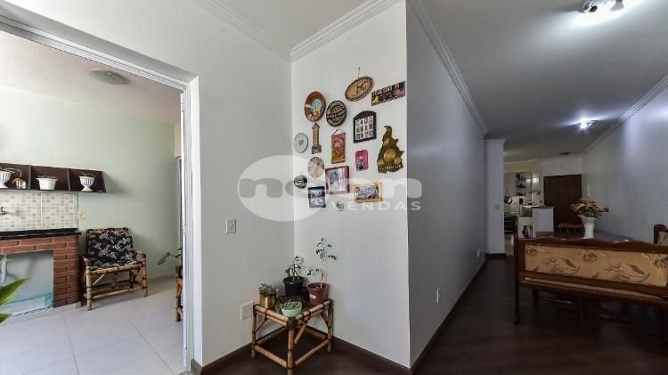 Apartamento à venda com 3 quartos, 96m² - Foto 10