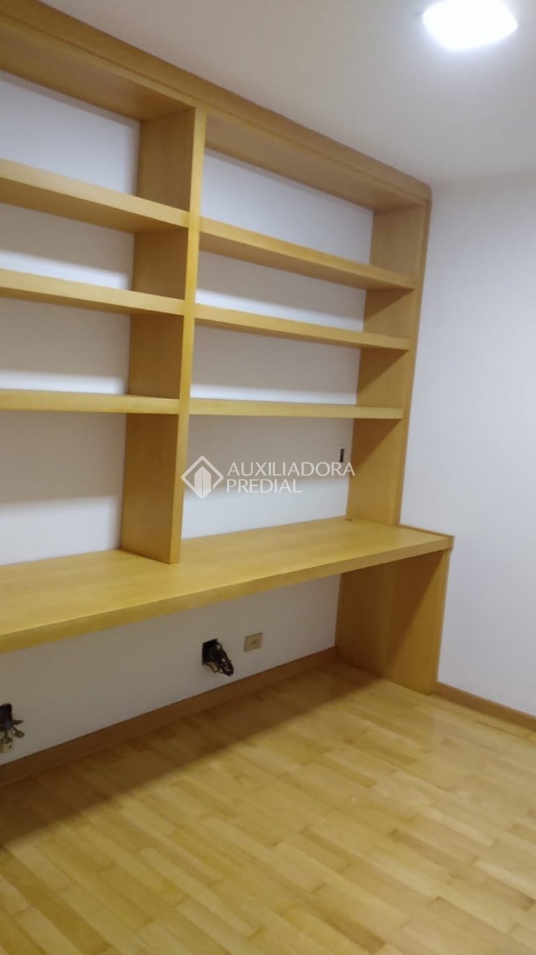 Apartamento à venda com 3 quartos, 190m² - Foto 12