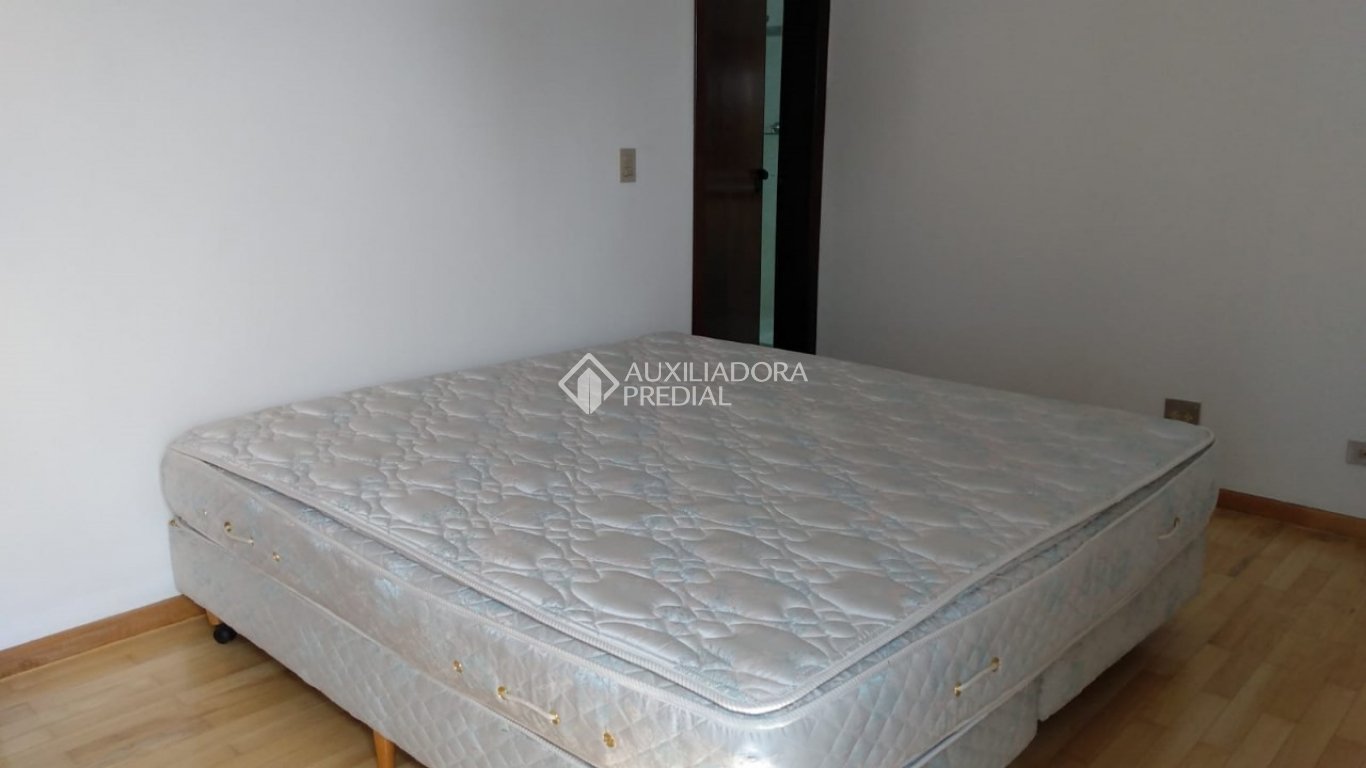 Apartamento à venda com 3 quartos, 190m² - Foto 13