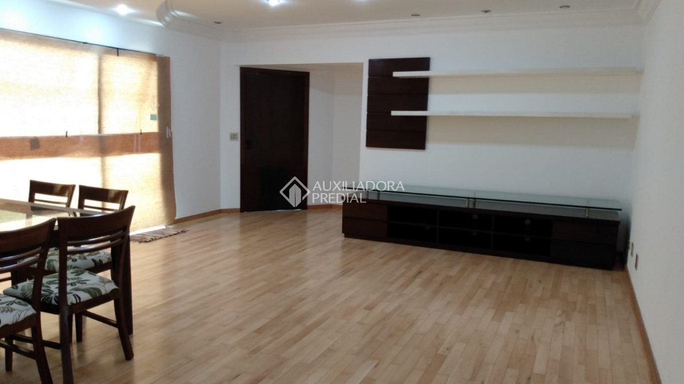 Apartamento à venda com 3 quartos, 190m² - Foto 1