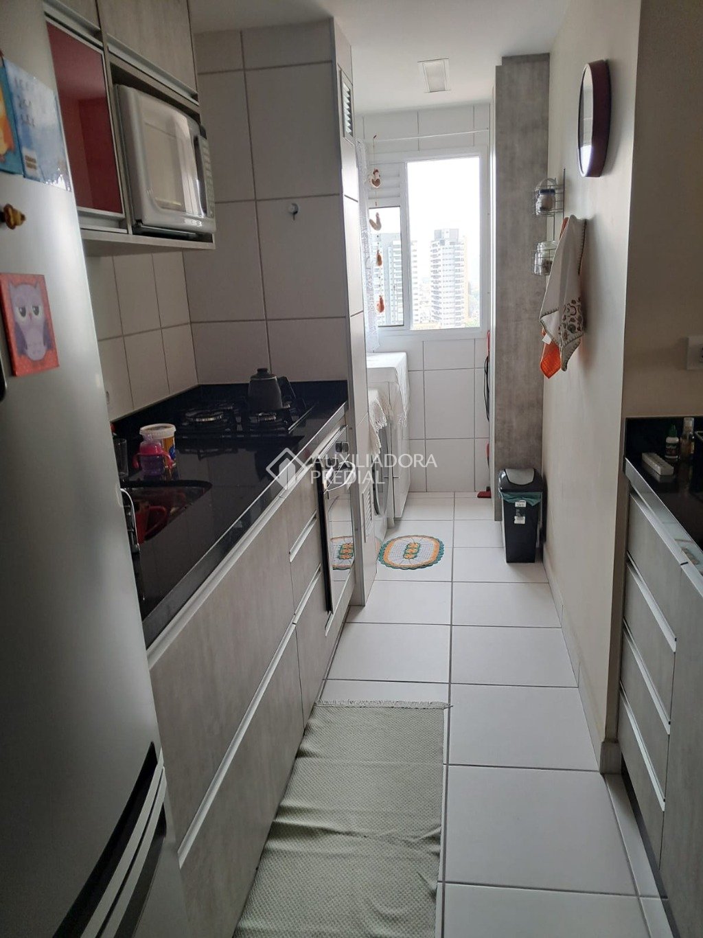 Apartamento à venda com 2 quartos, 61m² - Foto 4