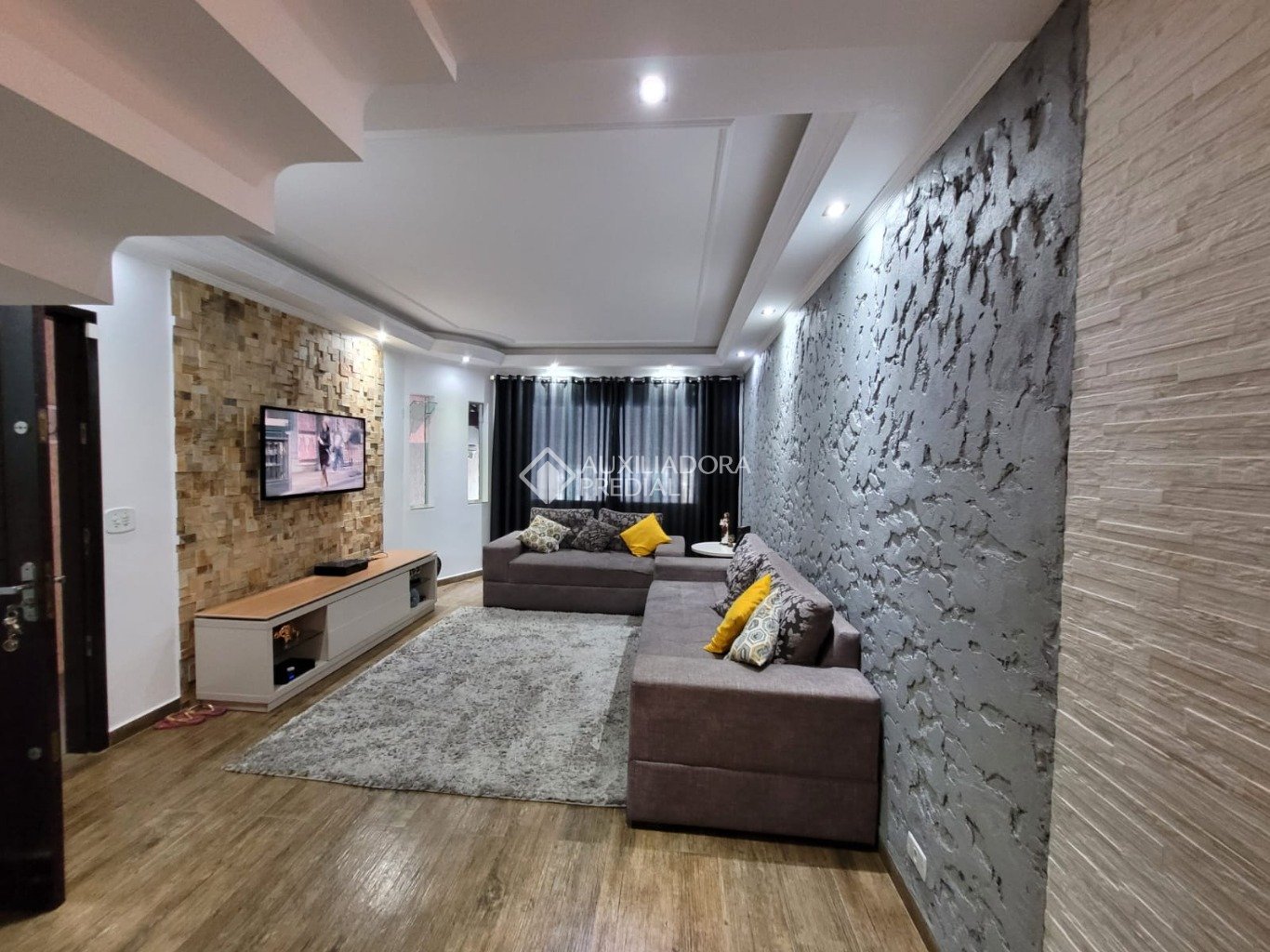 Casa à venda com 3 quartos, 173m² - Foto 3