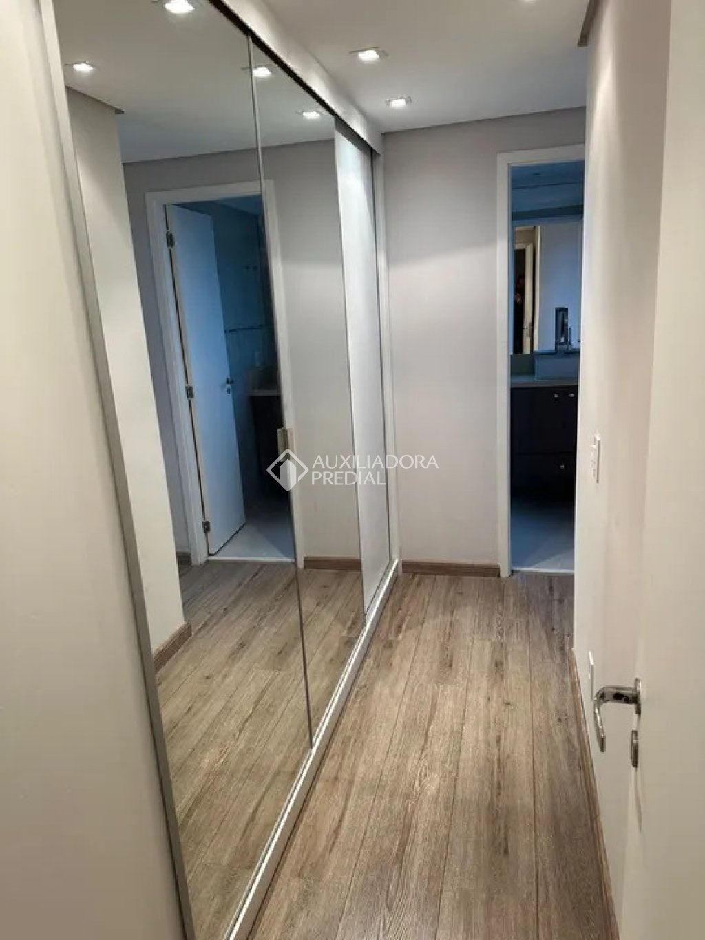 Apartamento à venda com 3 quartos, 115m² - Foto 20