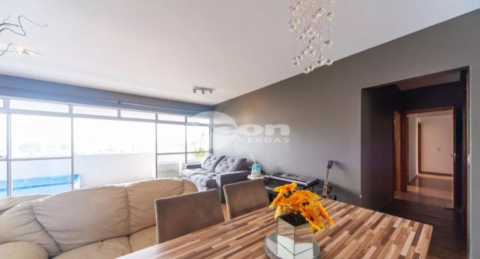 Apartamento à venda com 4 quartos, 159m² - Foto 4