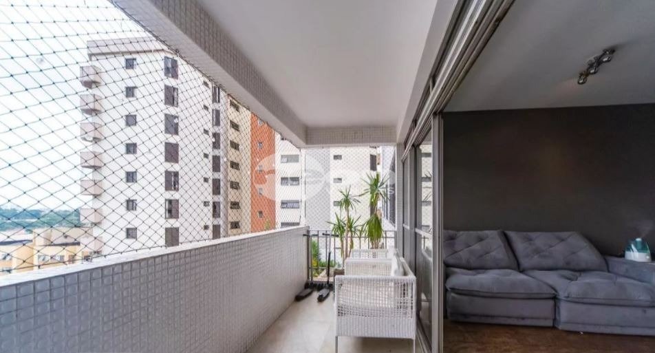 Apartamento à venda com 4 quartos, 159m² - Foto 7