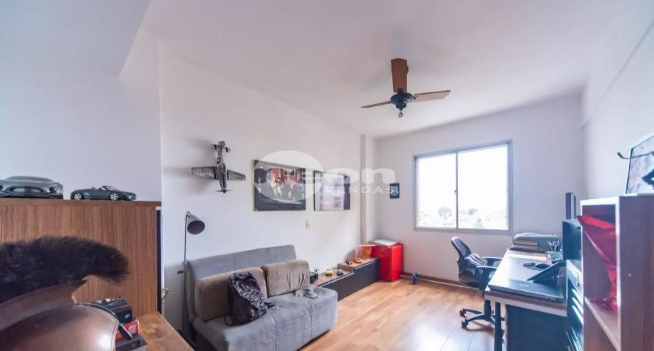 Apartamento à venda com 4 quartos, 159m² - Foto 14