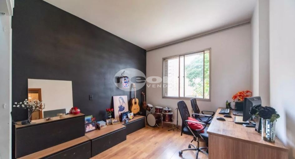 Apartamento à venda com 4 quartos, 159m² - Foto 27