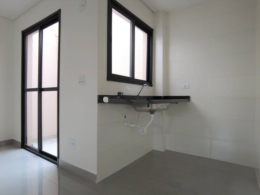 Casa à venda com 3 quartos, 105m² - Foto 4