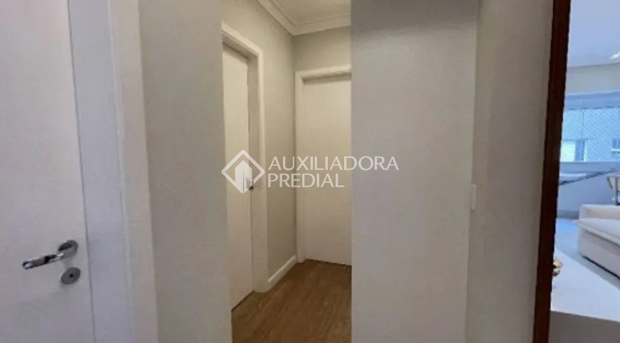 Apartamento à venda com 3 quartos, 110m² - Foto 16