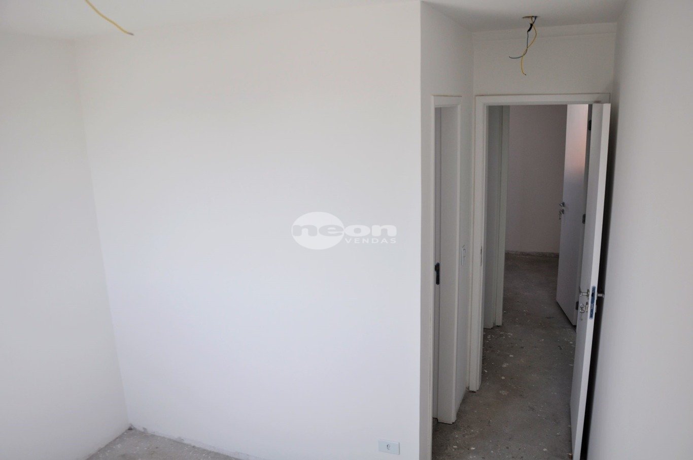 Apartamento à venda com 2 quartos, 62m² - Foto 6