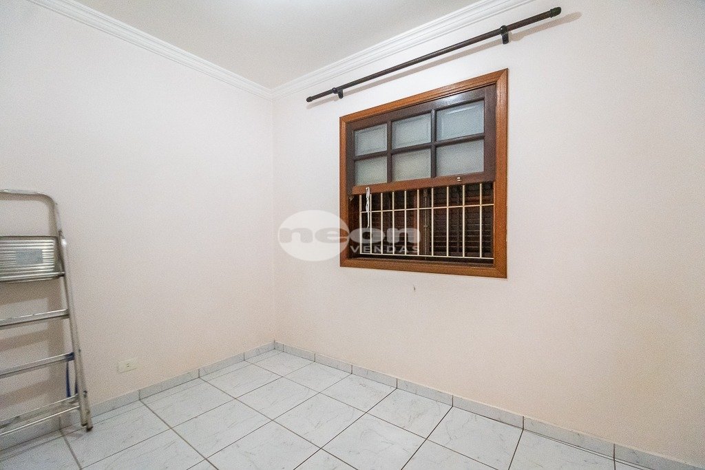 Casa à venda com 3 quartos, 335m² - Foto 15