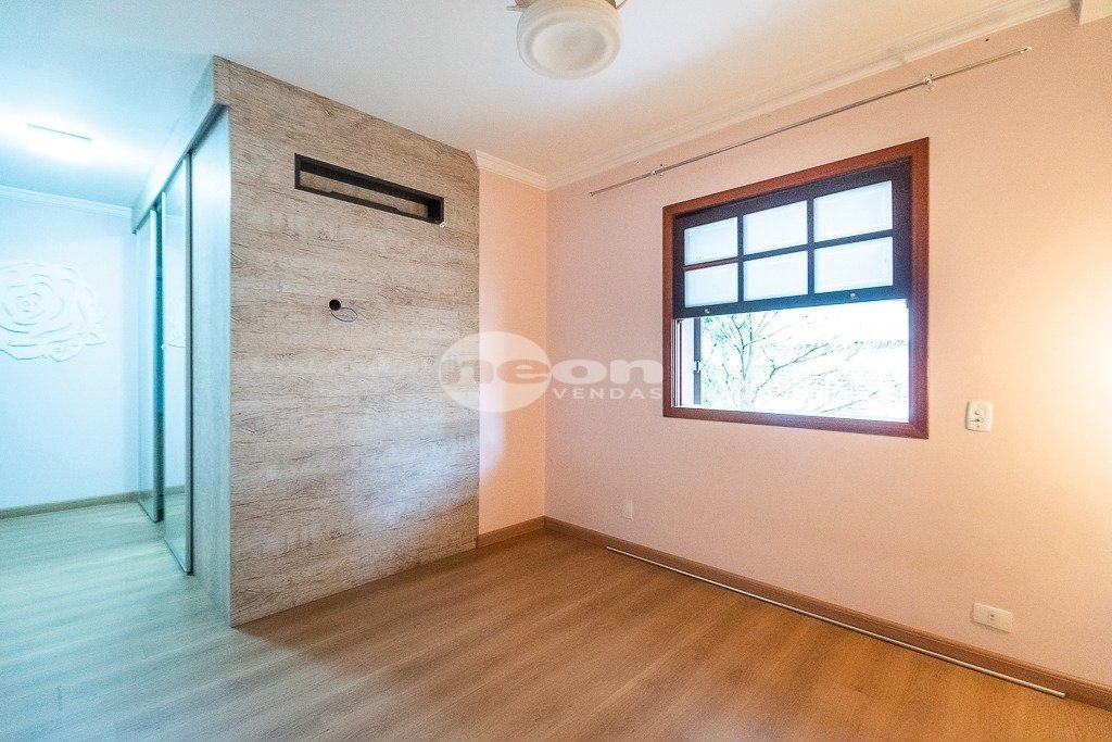 Casa à venda com 3 quartos, 335m² - Foto 36