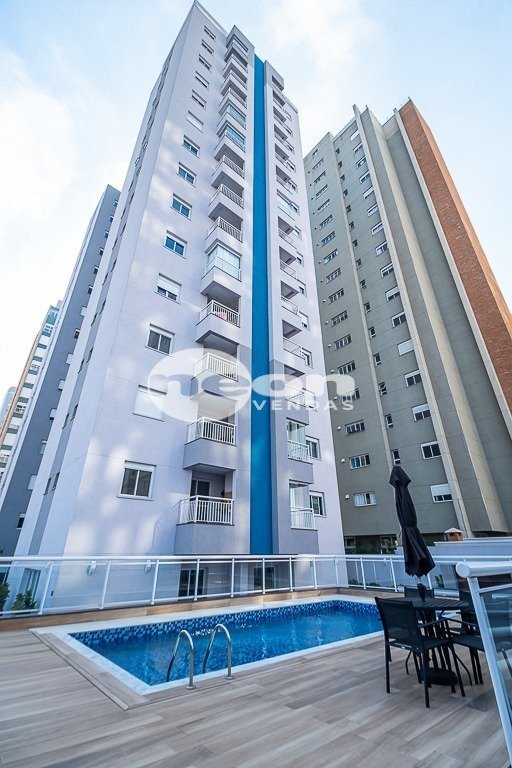 Apartamento à venda com 2 quartos, 65m² - Foto 33