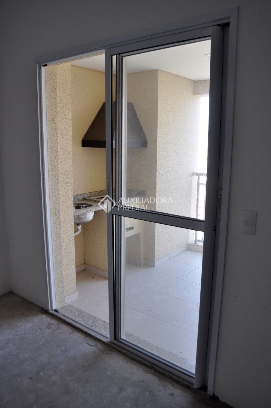 Apartamento à venda com 3 quartos, 82m² - Foto 6