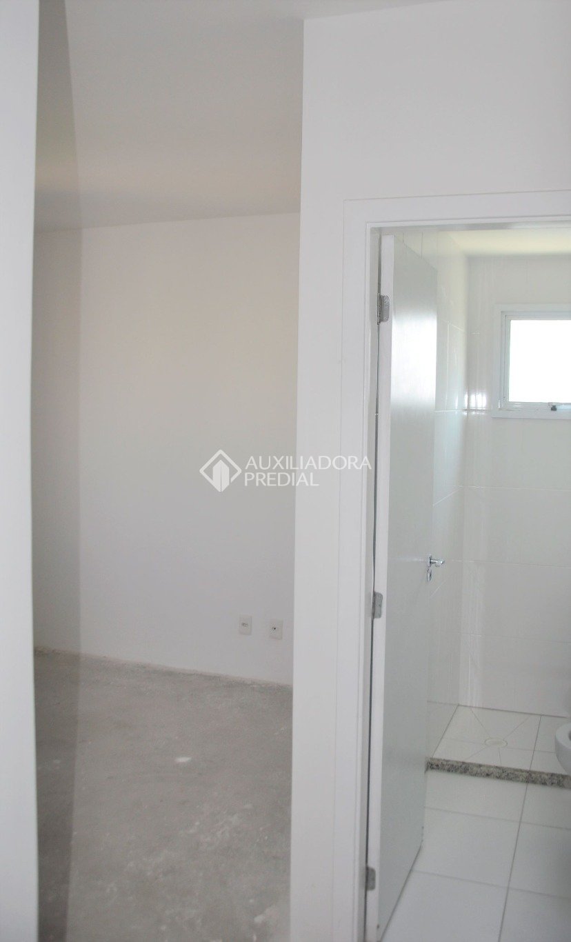 Apartamento à venda com 3 quartos, 82m² - Foto 13