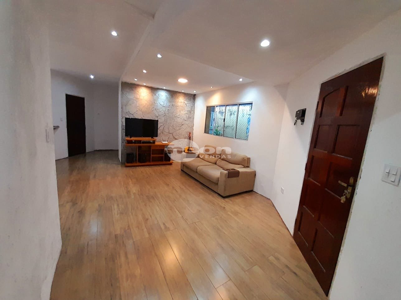 Casa à venda com 3 quartos, 130m² - Foto 3