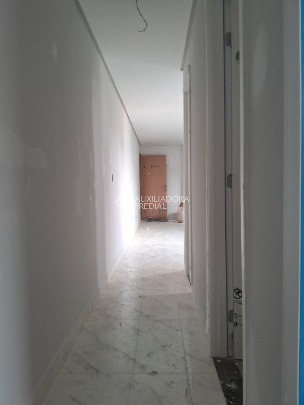 Cobertura à venda com 2 quartos, 118m² - Foto 4