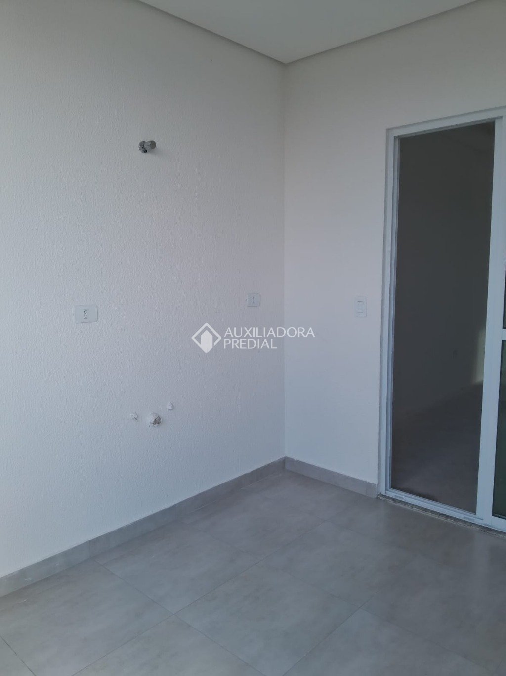 Apartamento à venda com 2 quartos, 61m² - Foto 5