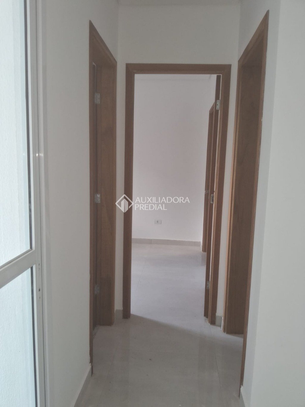 Apartamento à venda com 2 quartos, 61m² - Foto 10