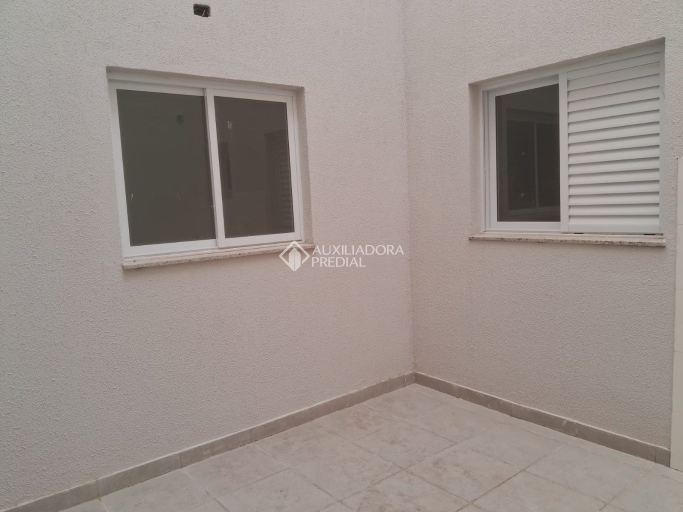 Apartamento à venda com 2 quartos, 61m² - Foto 8