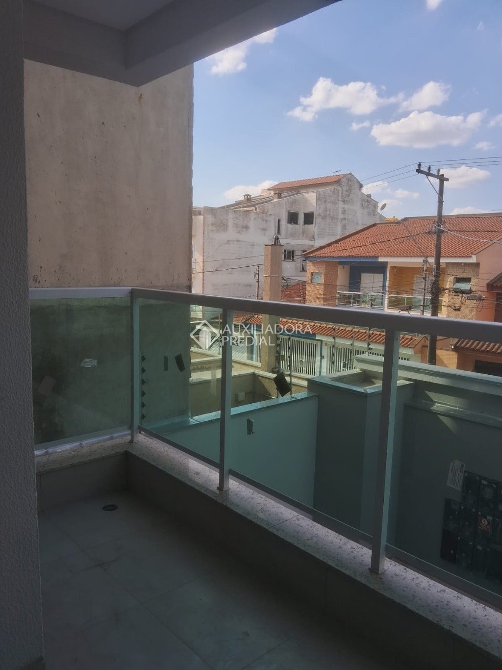 Apartamento à venda com 2 quartos, 61m² - Foto 2