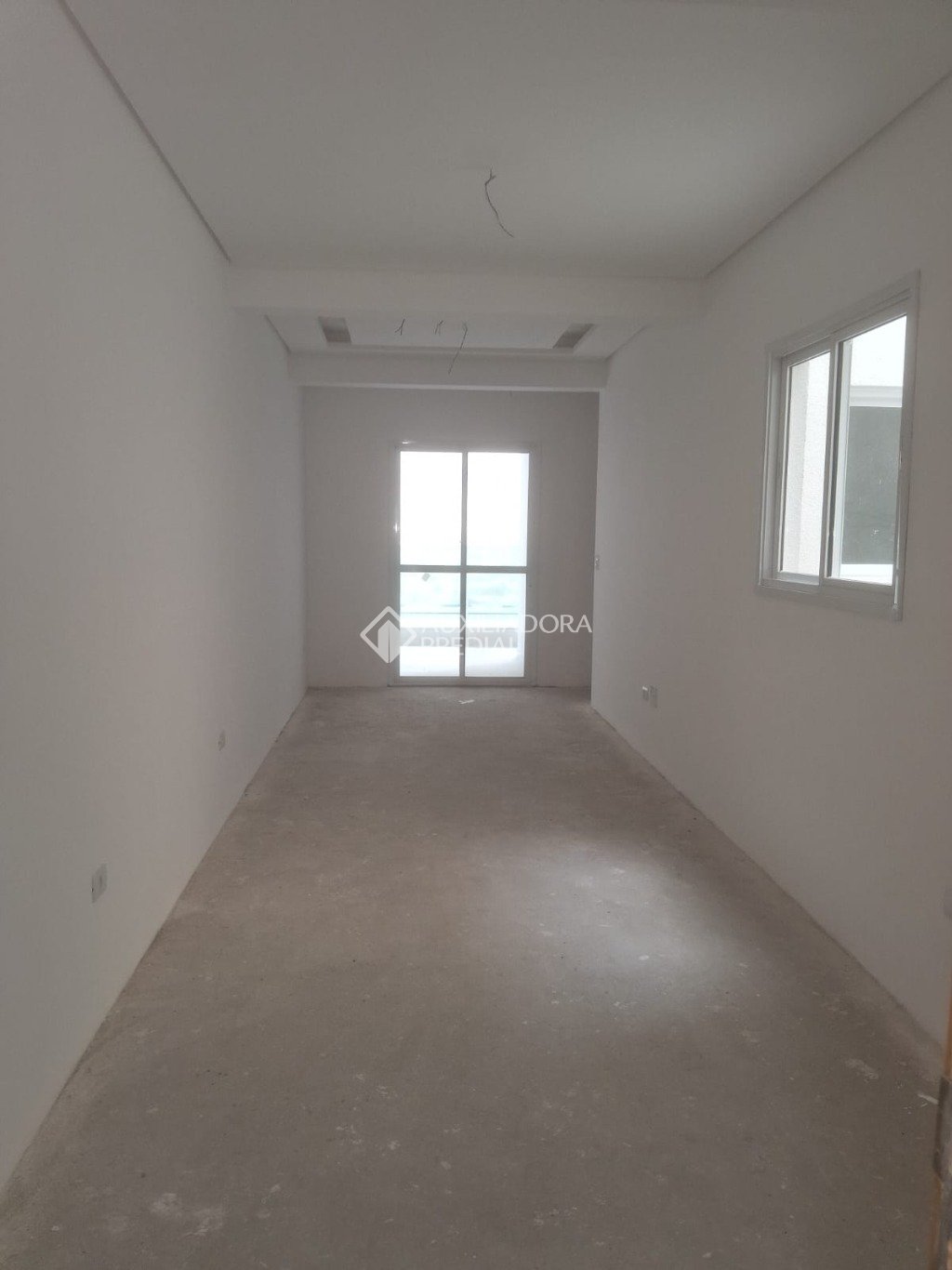 Apartamento à venda com 2 quartos, 61m² - Foto 3