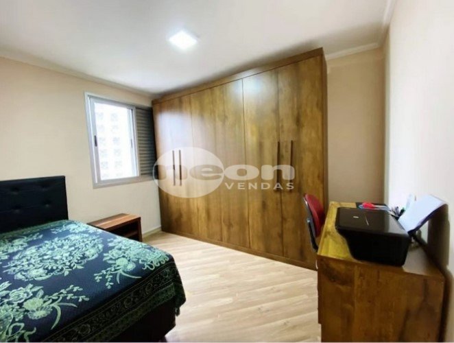 Apartamento à venda com 3 quartos, 90m² - Foto 8